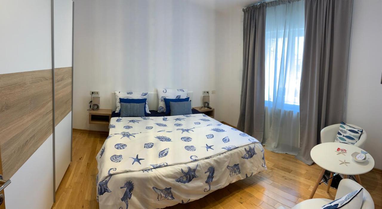 Aria Room And Apartmant Fuga ロヴィニ エクステリア 写真
