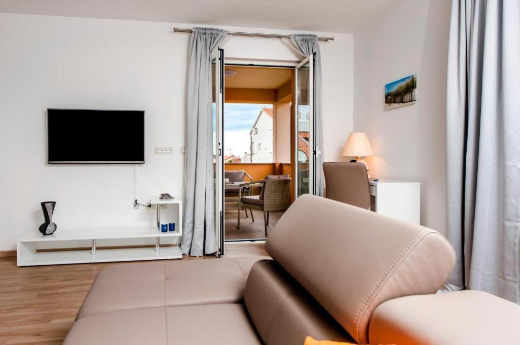 Aria Room And Apartmant Fuga ロヴィニ エクステリア 写真